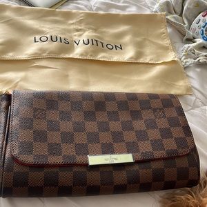 Louis Vuitton Crossbody
